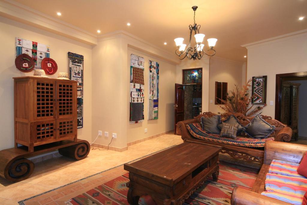 Ammazulu African Palace Kloof Bilik gambar