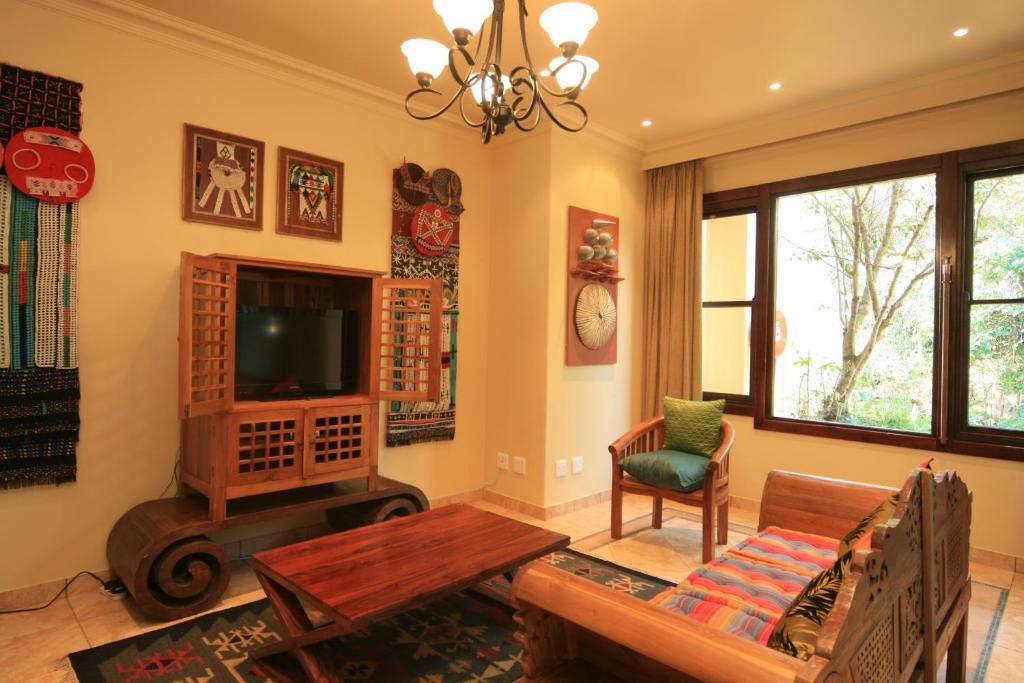 Ammazulu African Palace Kloof Bilik gambar